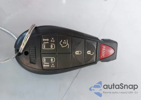 2008 Chrysler Town & Country Touring from USA, damaged, VIN 2A8HR54P08R720356